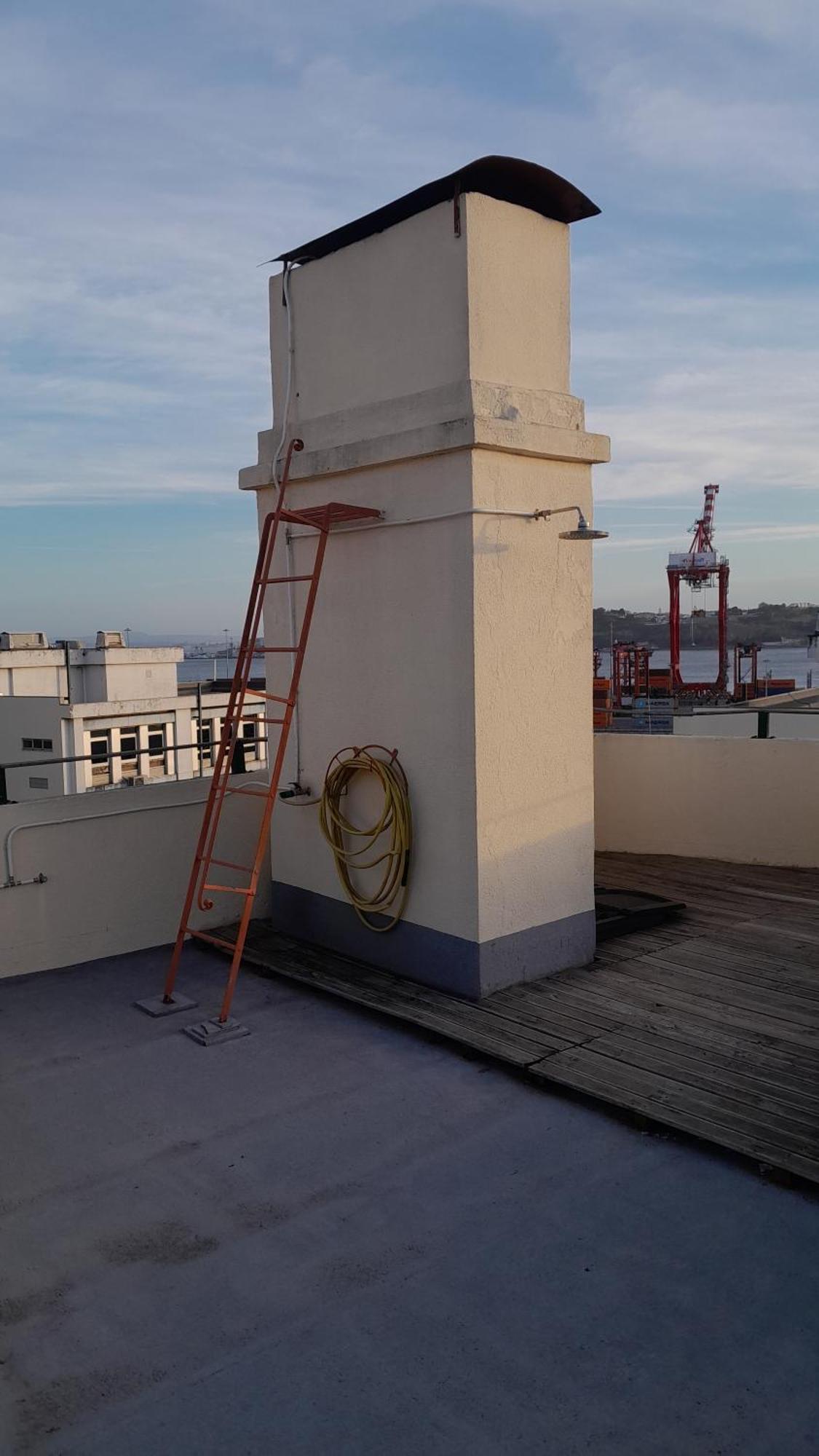 Apartamento Sobre O Rio Lisbon Luaran gambar