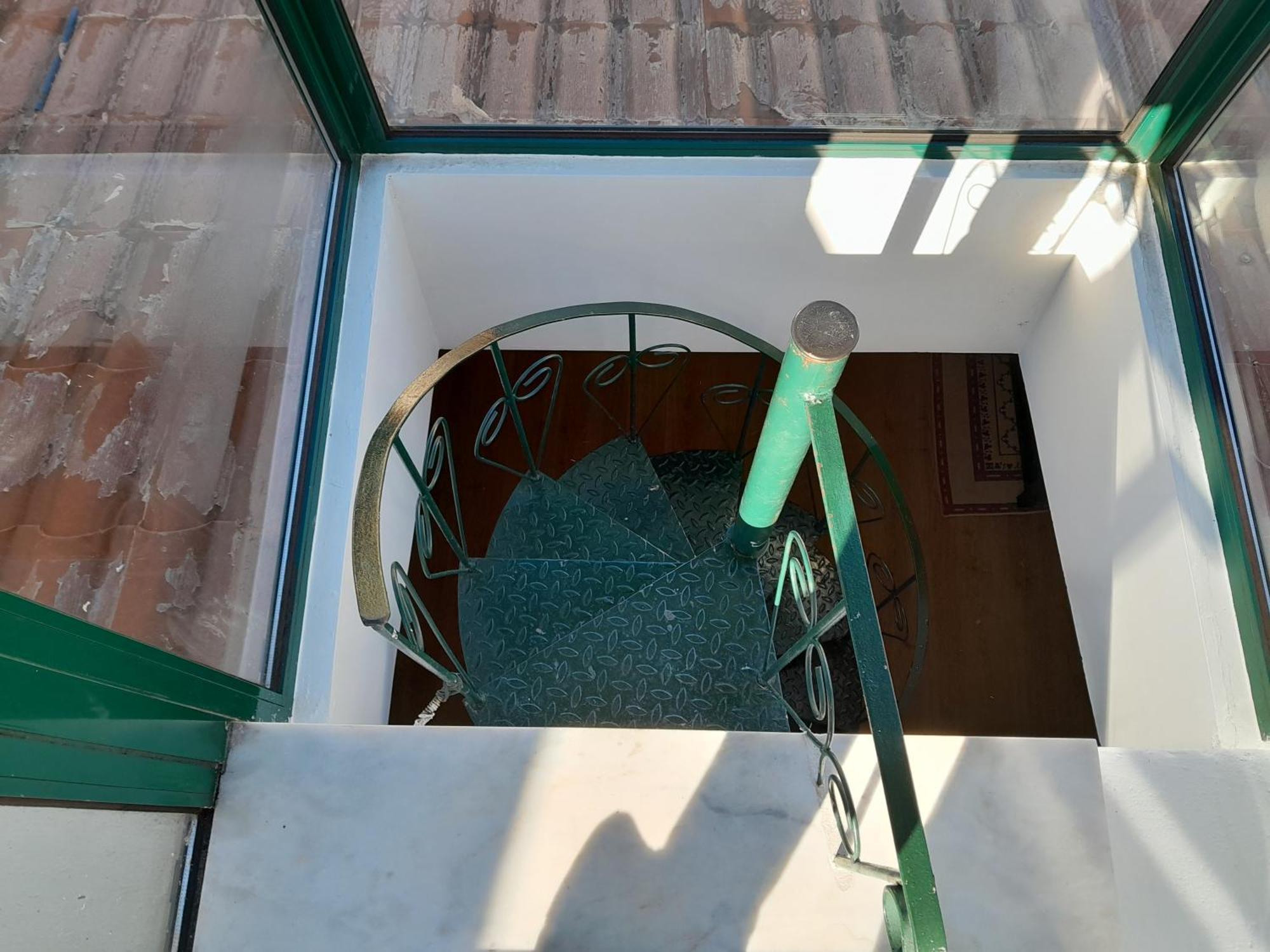 Apartamento Sobre O Rio Lisbon Luaran gambar