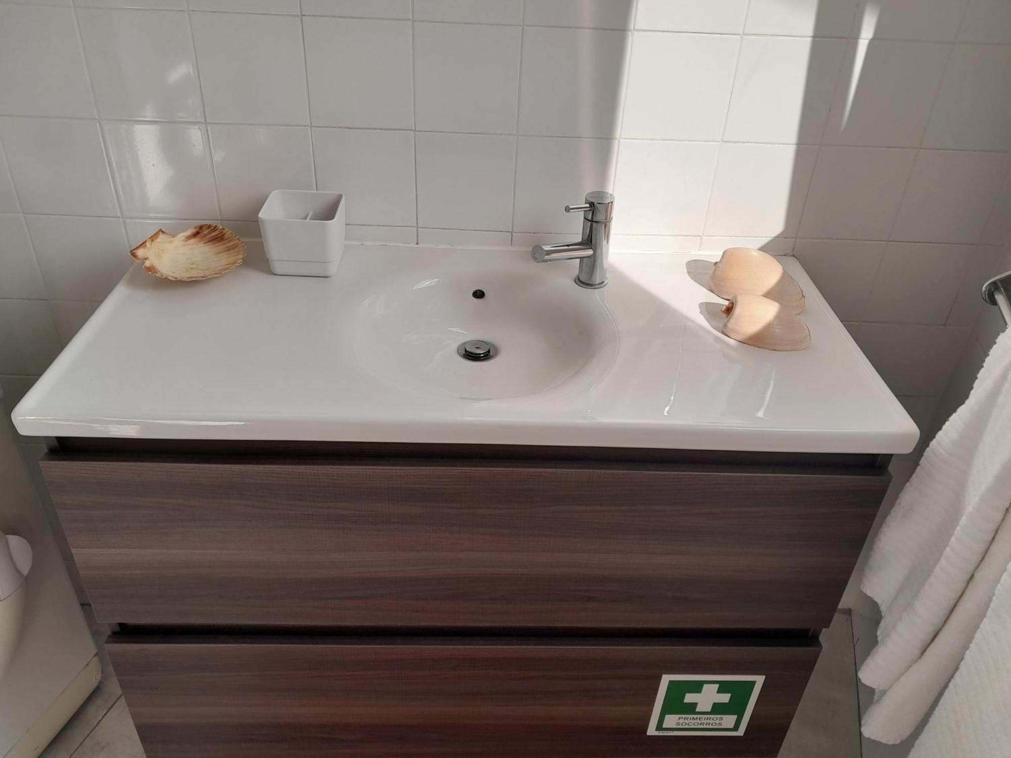 Apartamento Sobre O Rio Lisbon Luaran gambar